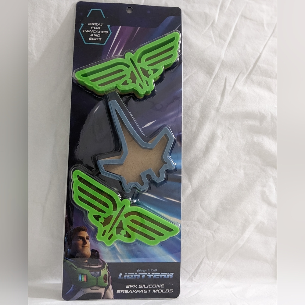 Disney Pixar Buzz Lightyear 3 Pack Silicone Breakfast Molds, Egg & Pancake Molds